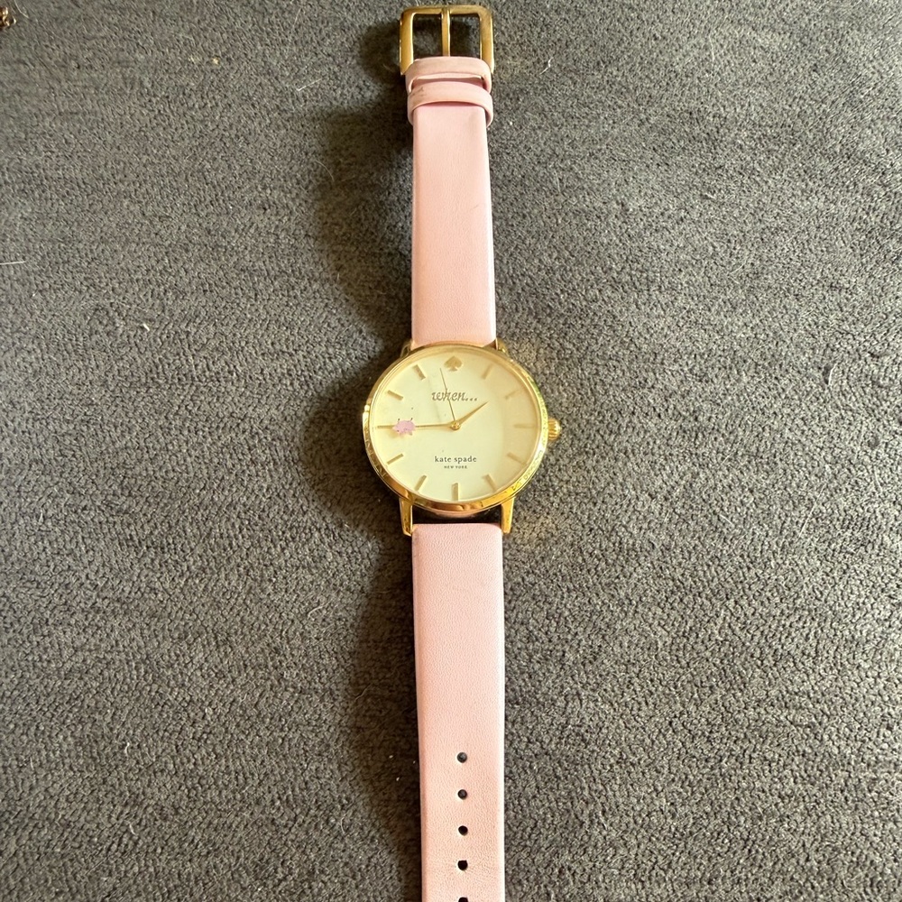 Kate Spade “When Pigs Fly” Watch NEEDS BATTERY